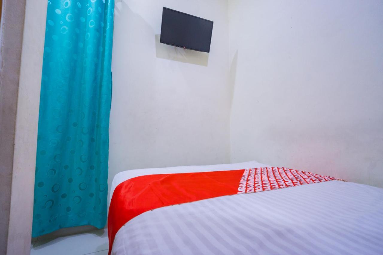 Oyo 2357 Syariah Grand Raudhah Hotel Jakarta Ngoại thất bức ảnh