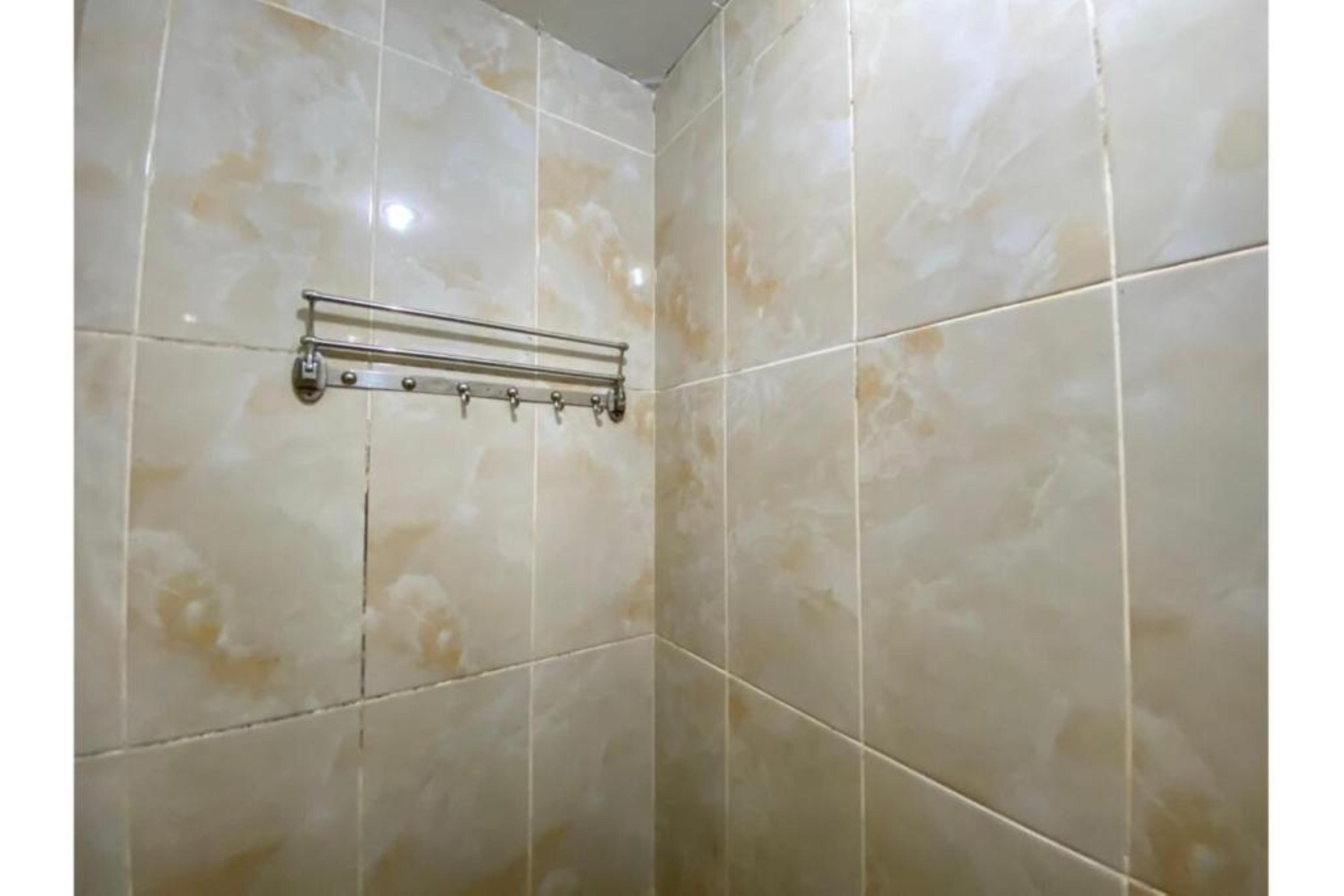 Oyo 2357 Syariah Grand Raudhah Hotel Jakarta Ngoại thất bức ảnh