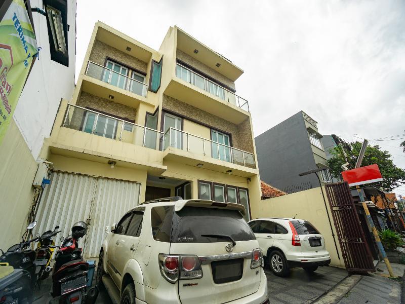 Oyo 2357 Syariah Grand Raudhah Hotel Jakarta Ngoại thất bức ảnh